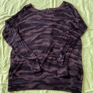 Torrid light weigh black camo sweater